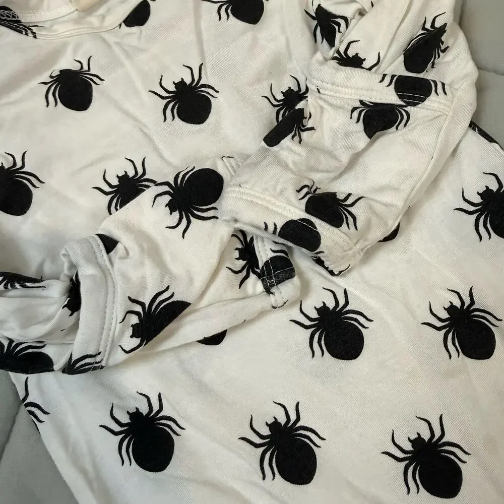 Kate Quinn Bamboo Spider One Piece Outfie Footie Romper 3-6 Months